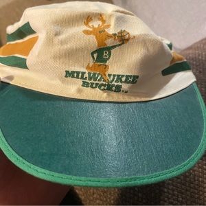 Milwaukee Bucks Throwback vtg hat, by Hats Unlimited. Never Worn, conductors hat